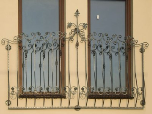 Ковка на французском балконе